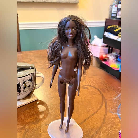 Black Barbie in sweat suit with music notes - Picture 4 of 6